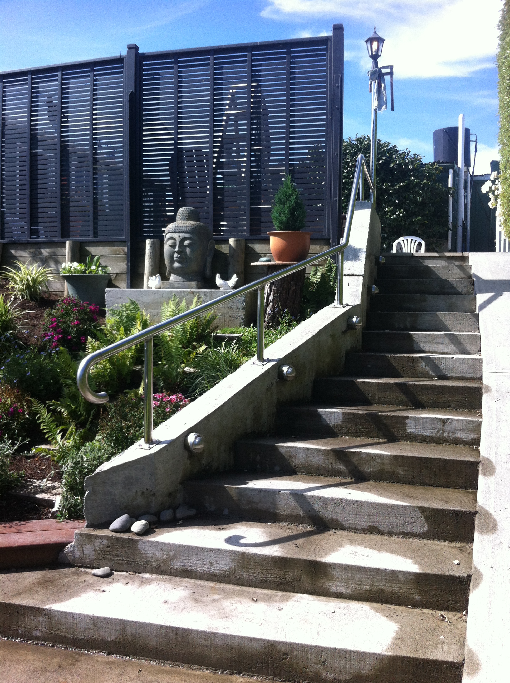 Stainless steel hand rail