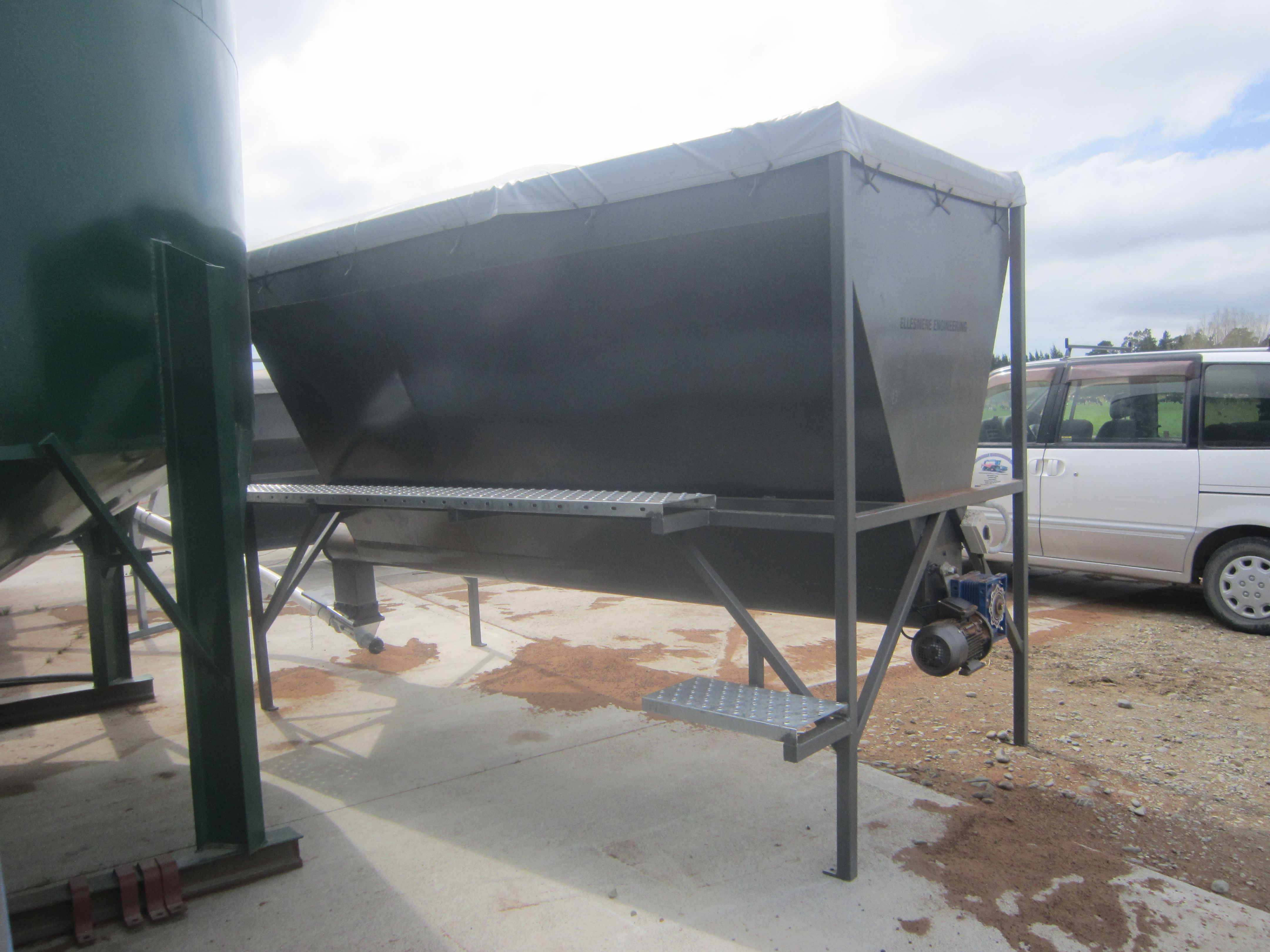 Bulk Hopper5